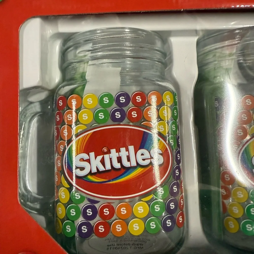 NEW!! SKITTLES GIFT BOX DRINK SET FUN DRINK MIXES GLASS JAR KIT AND CANDY